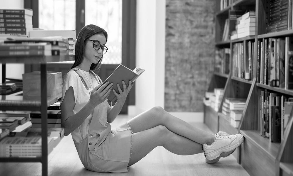 Даже если вы не читаете, окружить себя большим количеством книг – это очень хорошая идея