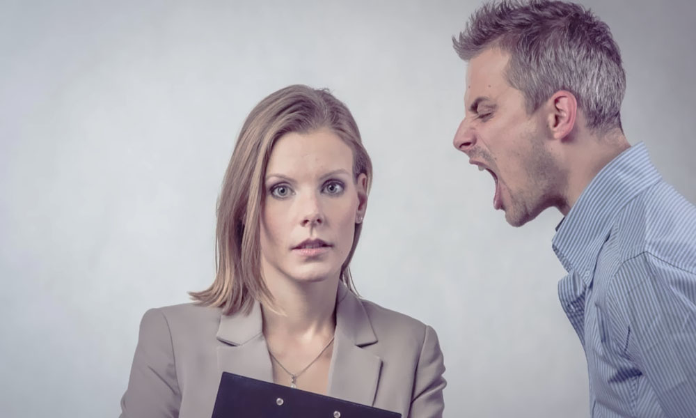 Токсичные сотрудники: работа с 7 самыми опасными личностями на работе и как с ними бороться?