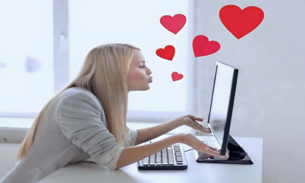 Почему интернет-любовь – это естественная любовь!