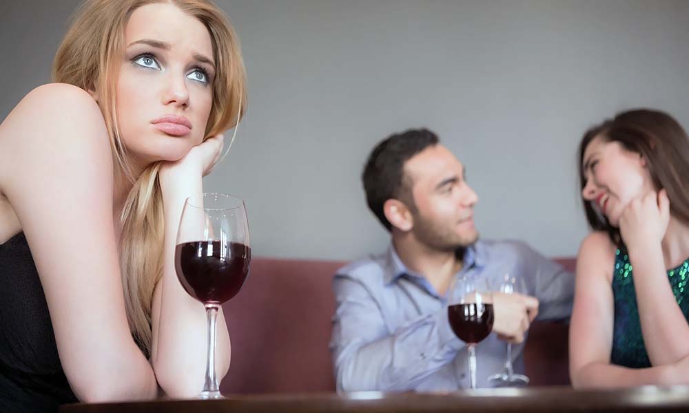 7 ситуаций, когда ревность в отношениях – нормальна