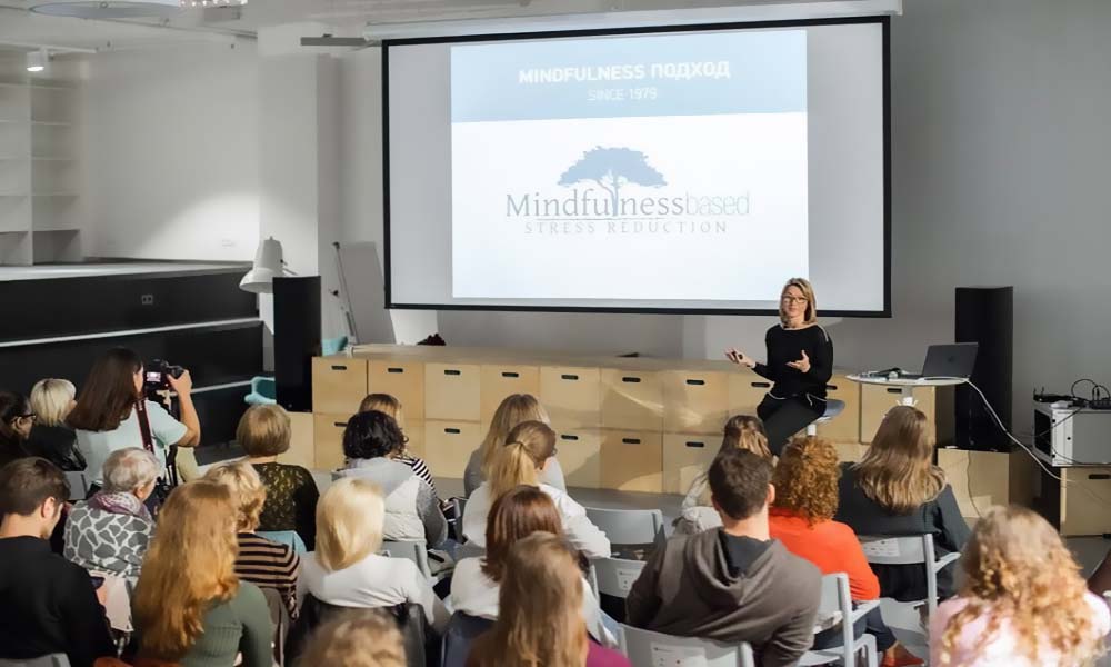 «Вместе здесь и сейчас»: эксперт по управлению стрессом Снежана Замалиева запускает бесплатный онлайн проект