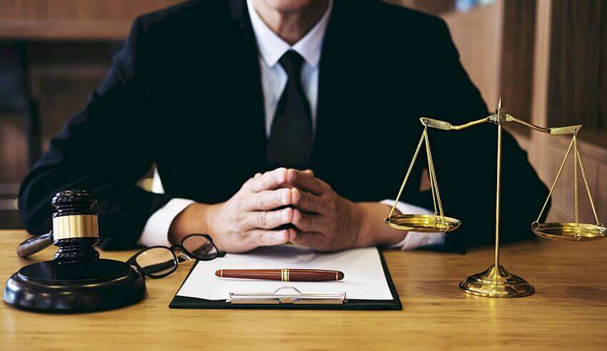 Роль адвоката в бизнесе, юридические функции