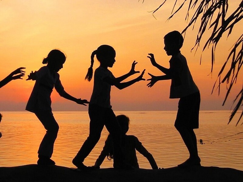 Почему ребенку необходим отдых в детском лагере?