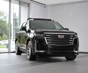 Cadillac Escalade нового поколения покоряет Казахстан