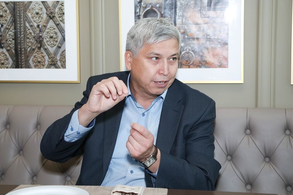 Казахстанские ученые изучили влияние табака и альтернативной продукции без горения на ротовую полость