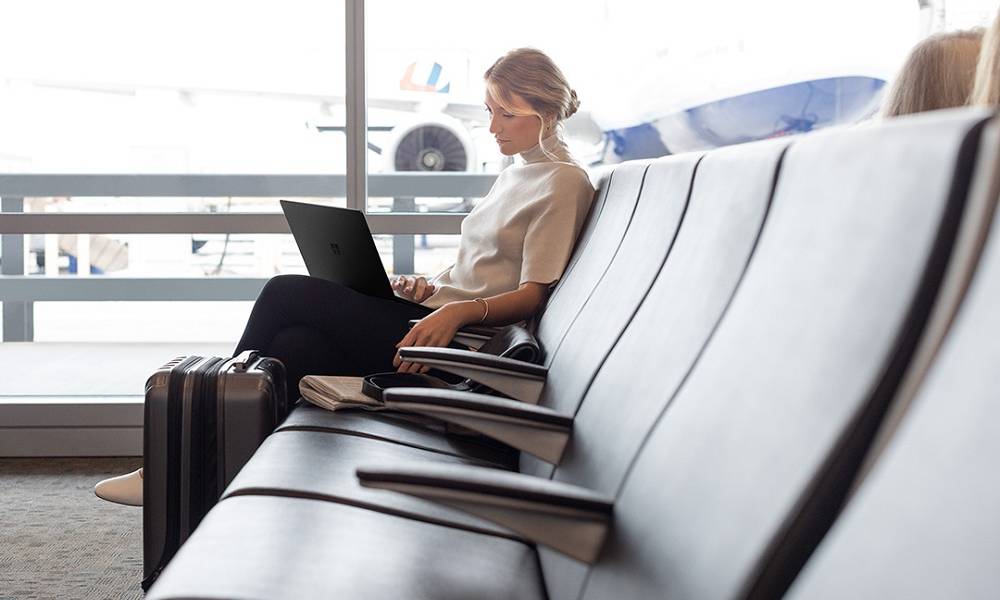 Исследование Microsoft Advertising о путешествиях: 45% путешественников выбирают поездки, для того чтобы сменить обстановку и поработать удаленно.