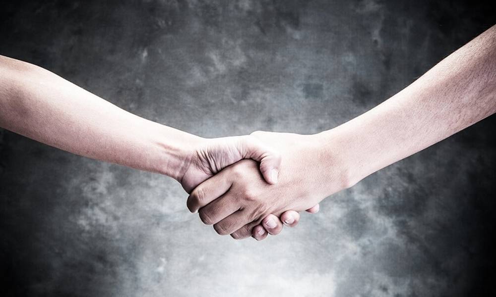 Каким людям нельзя помогать? 7 причин перестать помогать людям