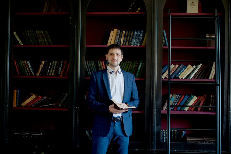 С чего начать работу над собой? Лайф-коуч Роман Досов предлагает сделать 5 шагов на пути к счастью