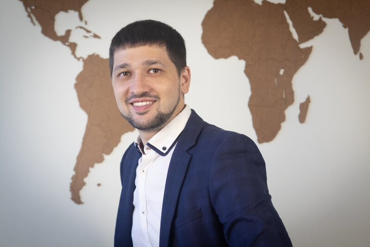 «Гнев, обида, злость – это нормально». Лайф-коуч Роман Досов рассказал, что делать с негативными эмоциями