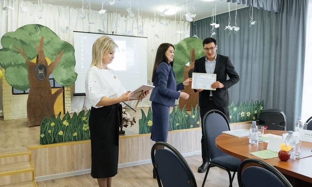 Более 20 000 юных казахстанцев из уязвленных слоев приобрели уникальные бизнес-навыки