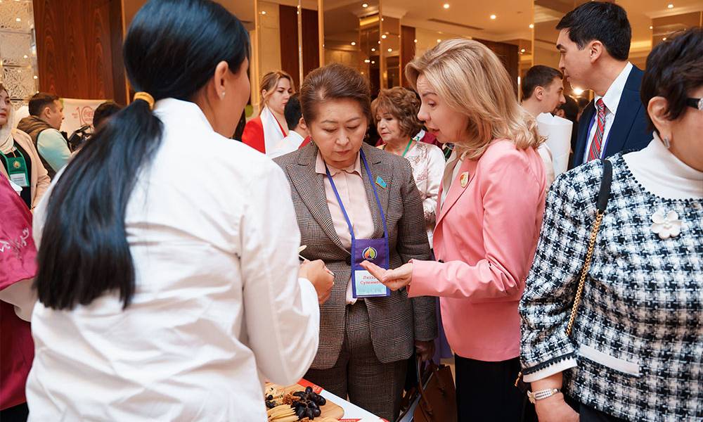 Социальный проект в Казахстане за 10 лет подготовил 60 тысяч потенциальных предпринимательниц