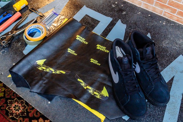 “Любая одежда может стать предметом искусства”: Адам Резниченко о популярности кастомайзинга в Казахстане