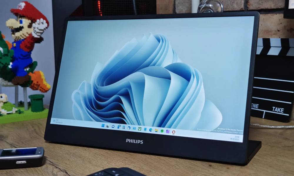 Обзор Philips 16B1P3302: портативный монитор с высокой производительностью