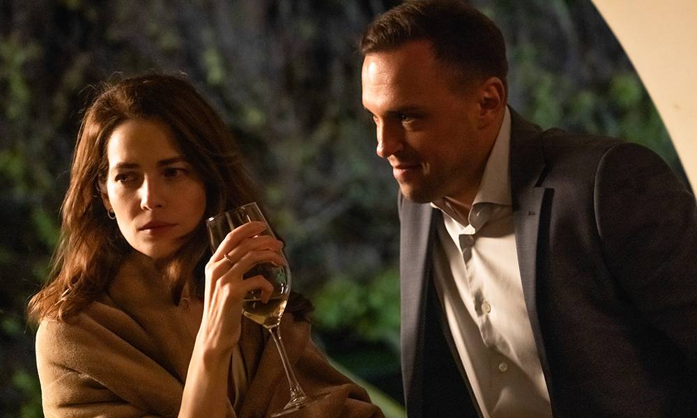 Богатые тоже плачут: Иви показал тизер-постер и первые кадры сериала «Золотое дно» по сценарию Сергея Минаева