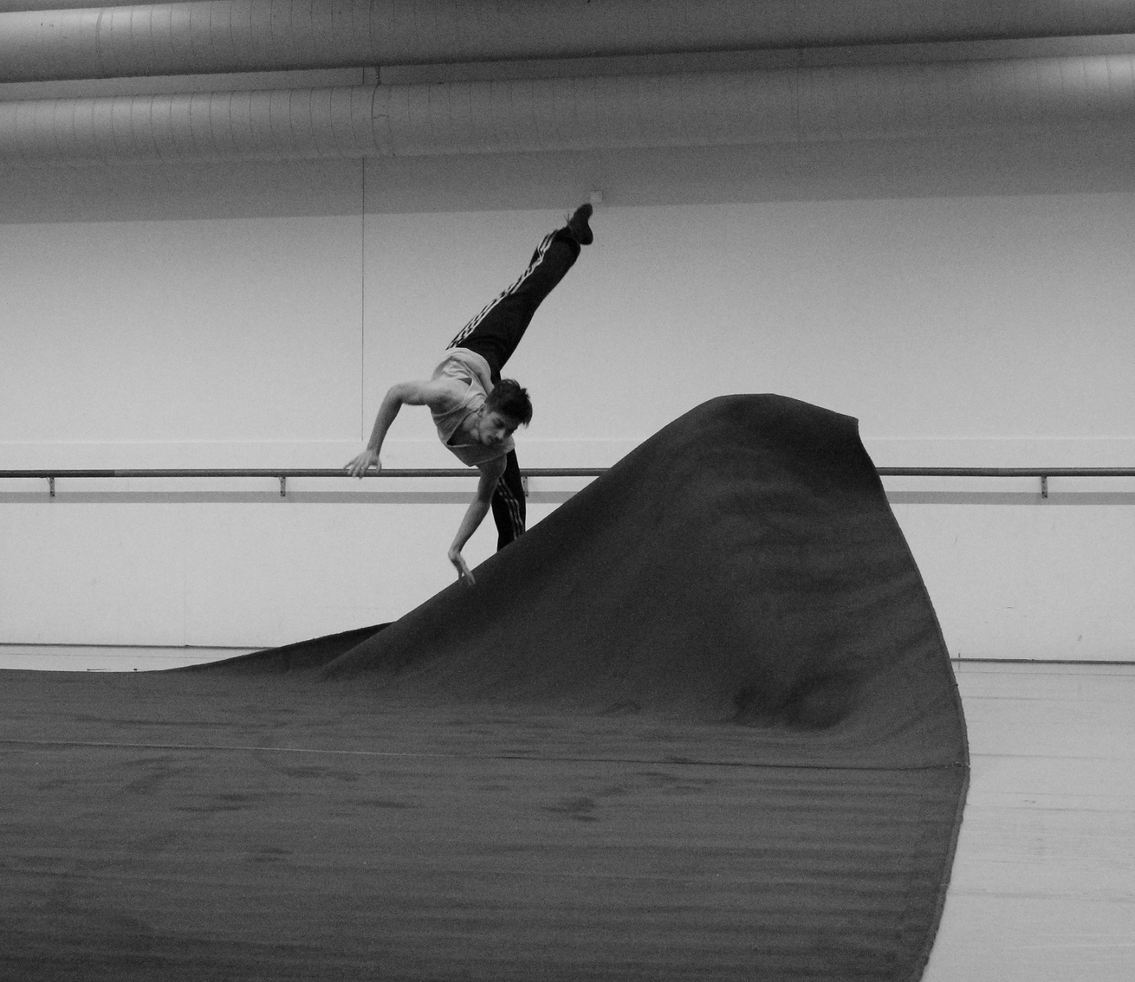 Международный фестиваль танца Ballet Globe соберет в Алматы звезд со всего мира