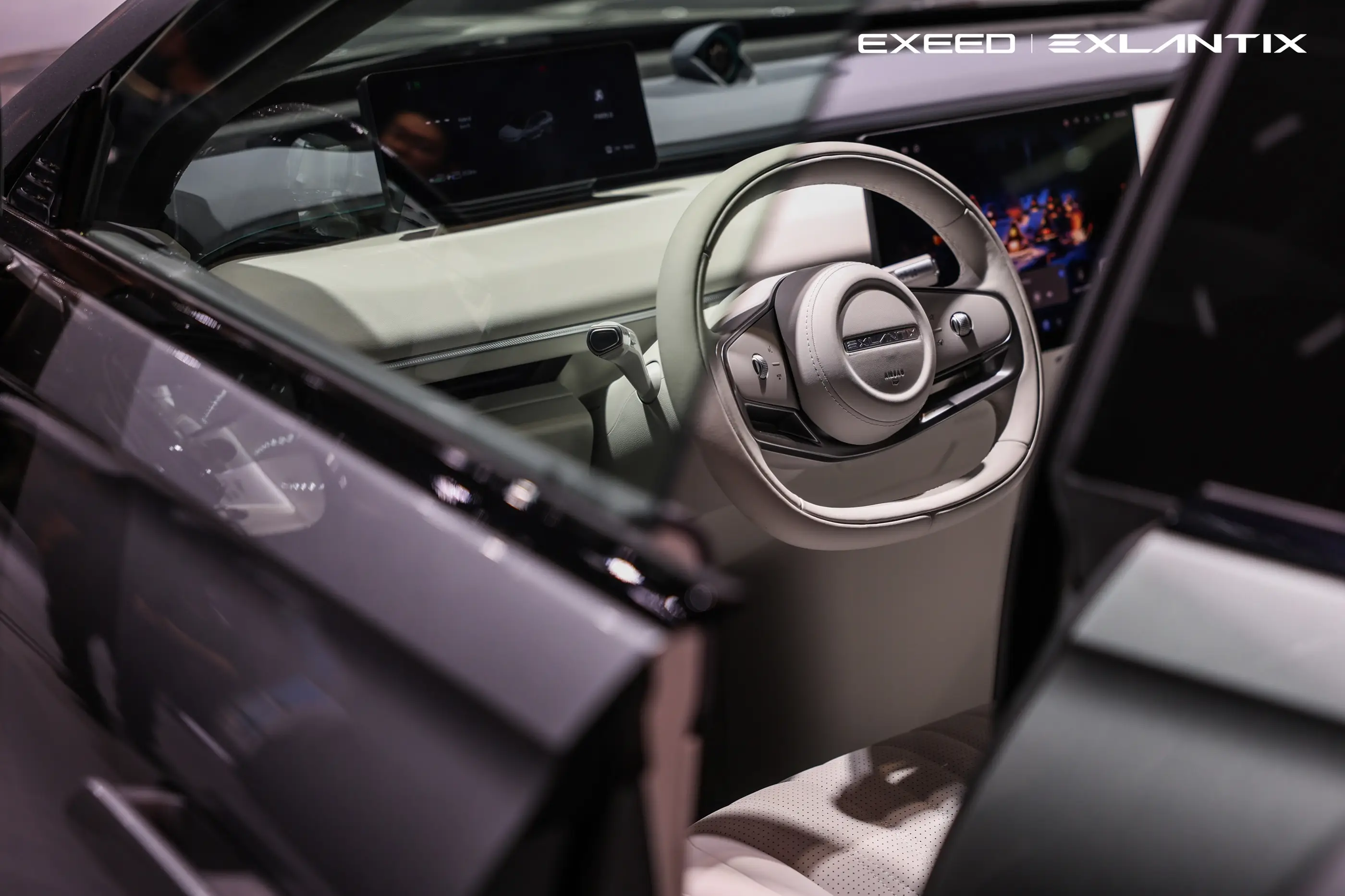 EXEED представил новые электрические премиум-модели EXLANTIX на Шанхайском автосалоне