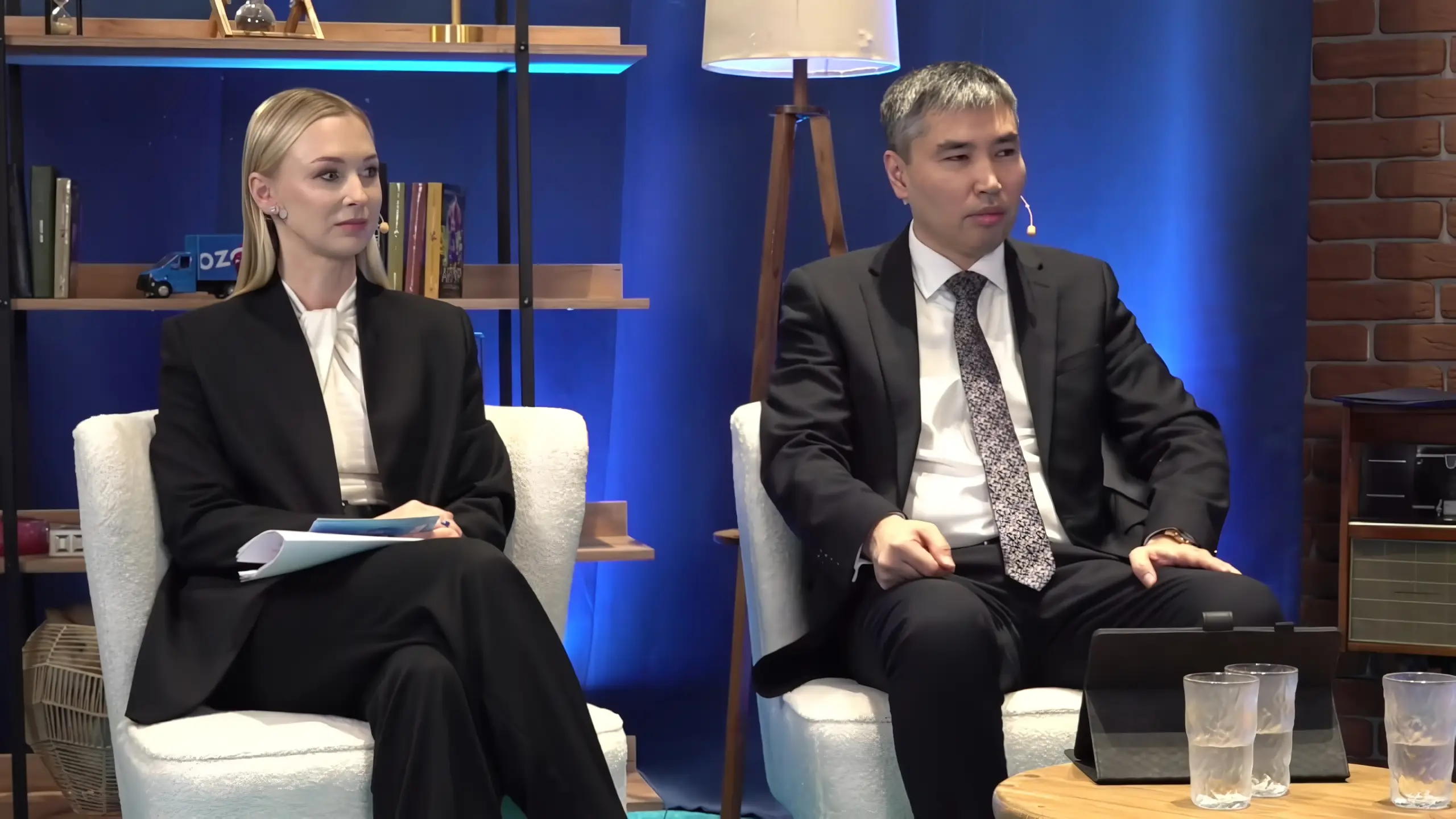 Сауда және интеграция вице-министрі мен Ozon ТМД басшысы — республикадағы электронды коммерцияның болашағы туралы Сауда және интеграция вице-министрі мен Ozon ТМД басшысы — республикадағы электронды коммерцияның болашағы туралы