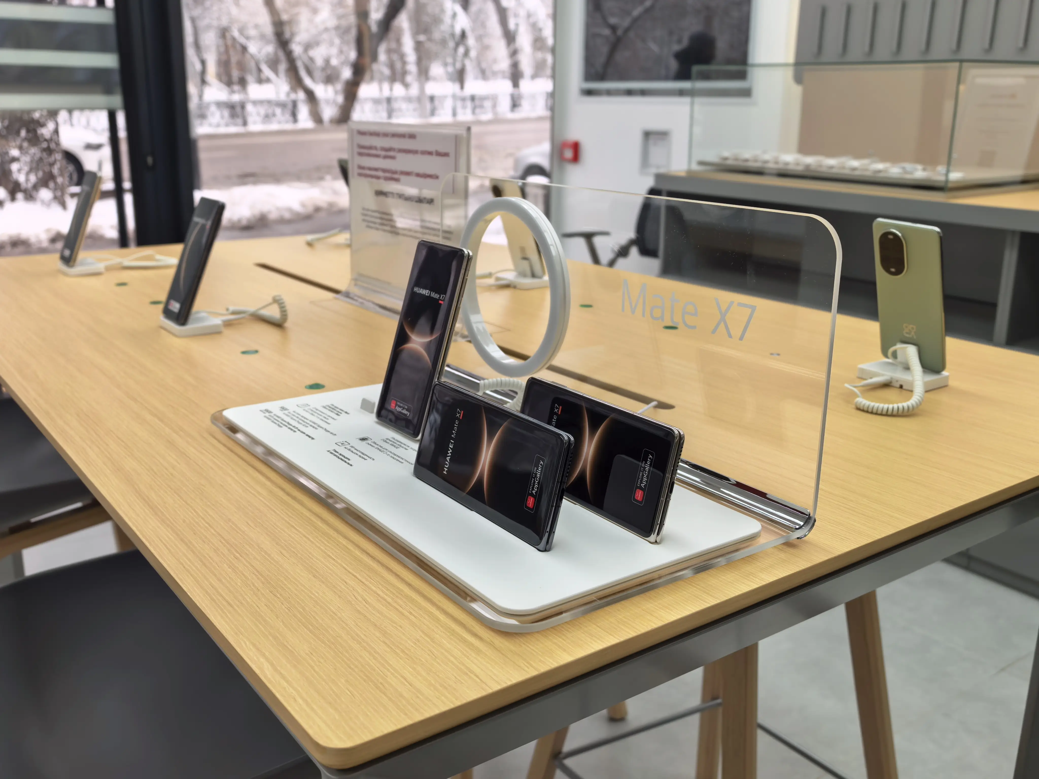 Huawei в Алматы: реновация сервисного центра как шаг к новому стандарту клиентского опыта