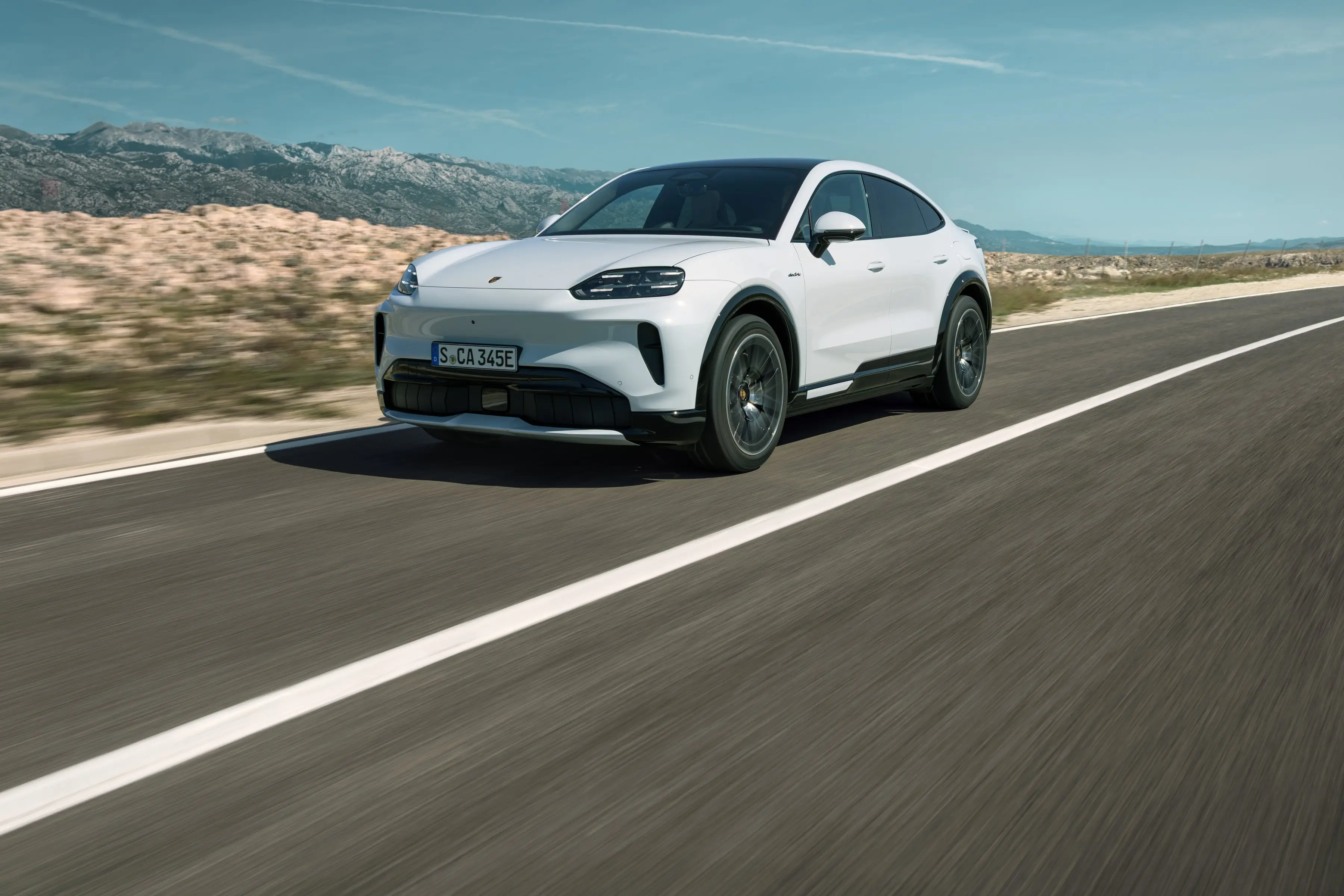 Вдохновленный легендой: новый Cayenne Coupé Electric