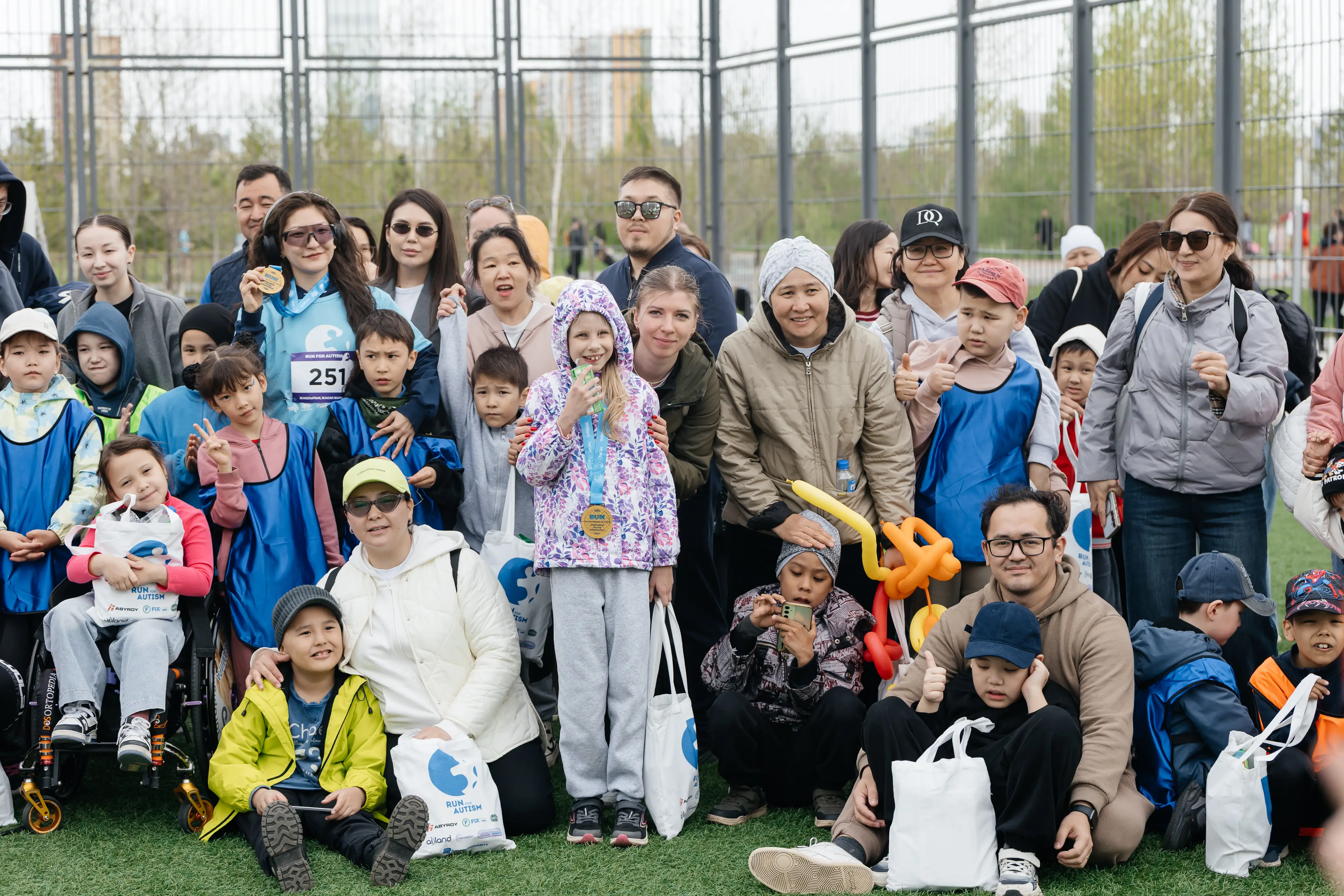 В АСТАНЕ ПРОШЕЛ благотворительный забег «Run for Autism».