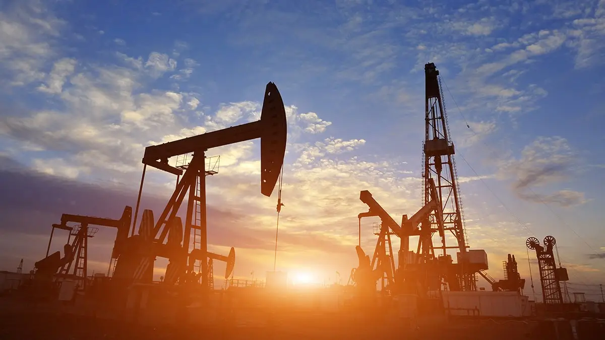 Почему дорогая нефть больше не гарантирует крепкий тенге